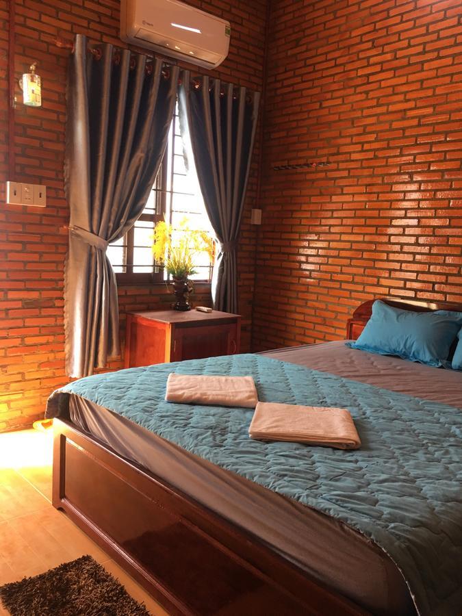 Nam Cat Tien Homestay Екстер'єр фото